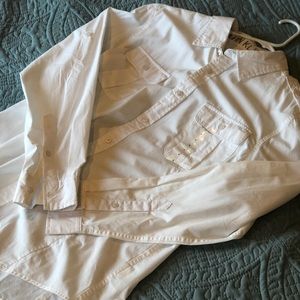 • 3 for $20 • Men’s Calvin Klein Button Down